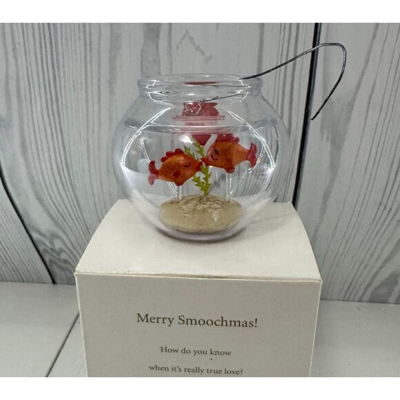 Hallmark Keepsake “Merry Smoochmas” 2009 Christmas Ornaments - Kissing Goldfish - Picture 1 of 6